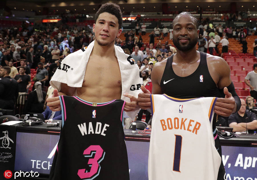 法甲第16轮观赛指南：卢瓦尔河德比激战正酣；尼斯内外交困（法甲第16轮观赛指南：卢瓦尔河德比火热上演，尼斯内忧外患）