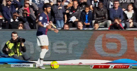 集体开喷萨拉赫：斯洛特称问题在他，卡拉格嘲讽其无国家队成绩