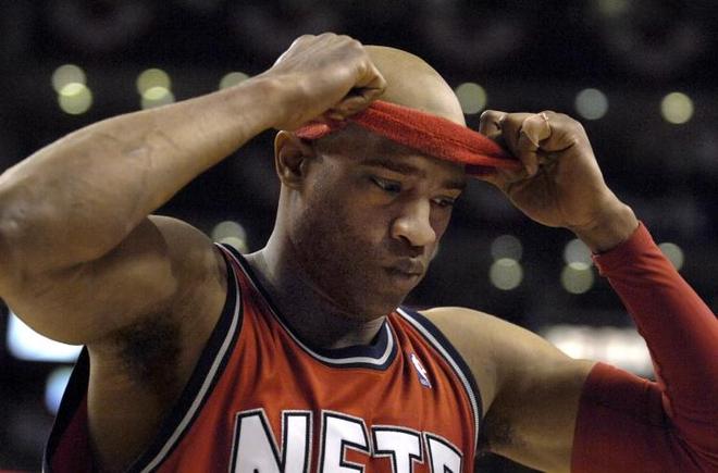 葡媒：C罗明夏世界杯后将与乔治娜在马德拉岛举办婚礼（葡媒称C罗计划于明夏世界杯结束后在马德拉岛与乔治娜举行婚礼）