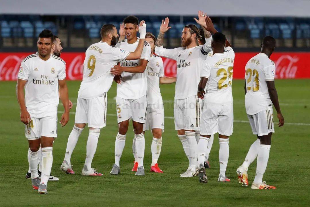 卡尔vs弗赖堡数据：传射建功，完成4次过人+3次抢断