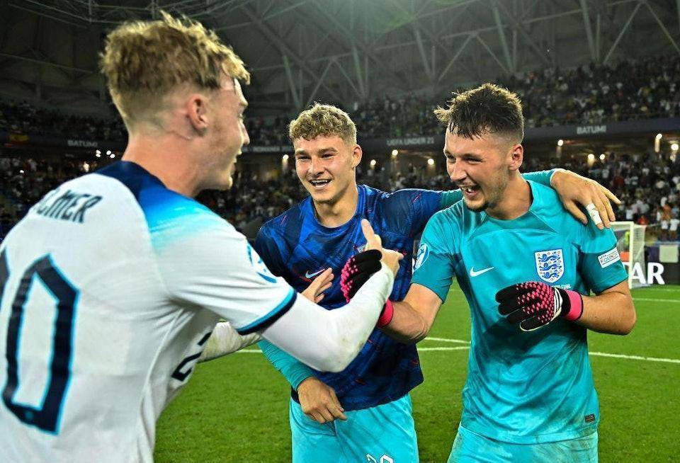 官方：大卫出任中国U15主教练，此前曾任该年龄段选拔组长（官方宣布：大卫出任中国U15主帅，曾任同年龄组选拔组长）