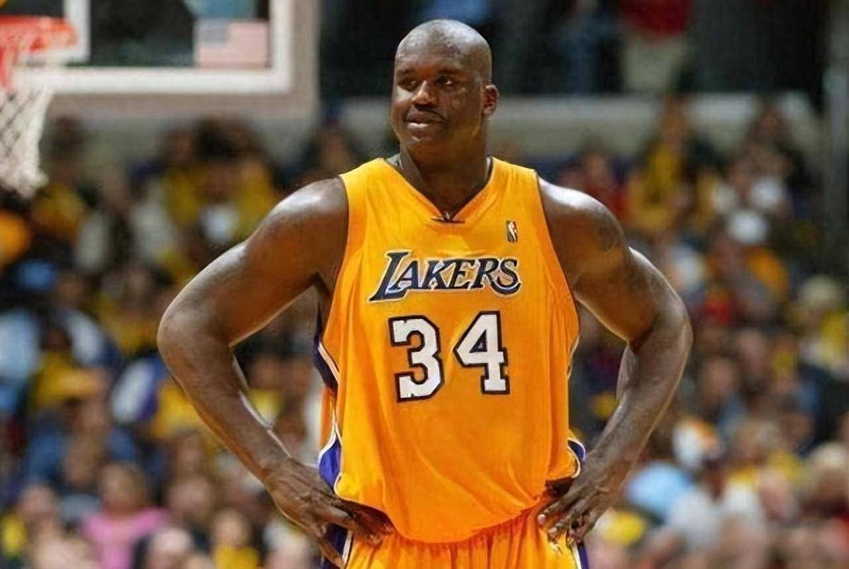 爆冷！世界亚军3人出局，张本智和2人崩盘，1位16岁少女能掀翻国乒霸权吗？（冷门频出：三位世界亚军出局，张本智和等两人崩盘，16岁少女能撼动国乒统治？）