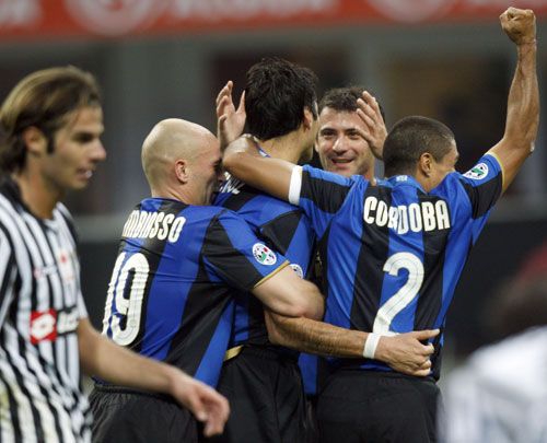 斯洛特：基耶萨生病了，加克波踢利兹联伤了将缺席几周（斯洛特：基耶萨生病缺阵，加克波战利兹联受伤将休战数周）