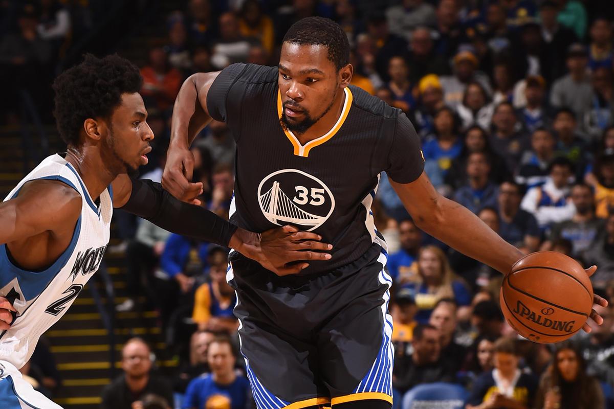 TA：FIFA在卖世界杯期间的停车证，价格是每场75至175美元（TA：FIFA世界杯比赛日停车证开售，单场售价75至175美元）