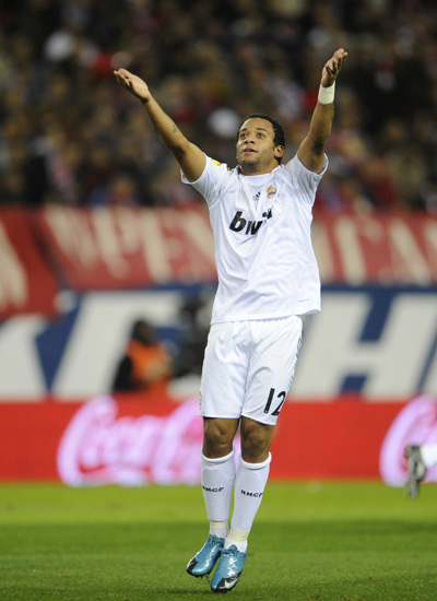 孔德谈双进球：传球变进球靠运气