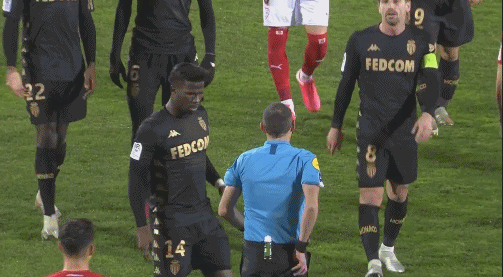 广东启程俱乐部杯！萨姆纳不提裤子，奎因帅气，杨溢也随队出征！