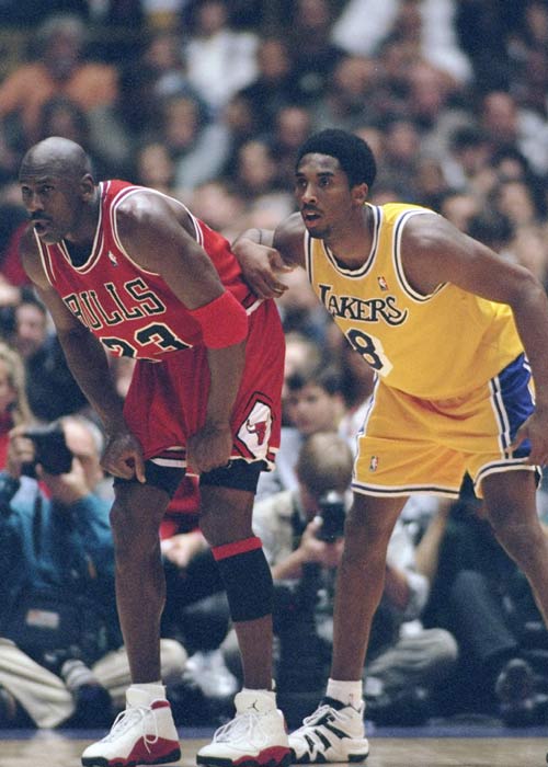 詹姆斯：里夫斯可能有点累而东契奇历经长途跋涉，我状态很好（詹姆斯：里夫斯略显疲态，东契奇舟车劳顿，我状态正佳）