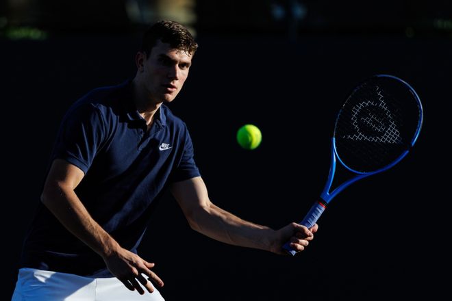 勇士得到两 勇士得到两